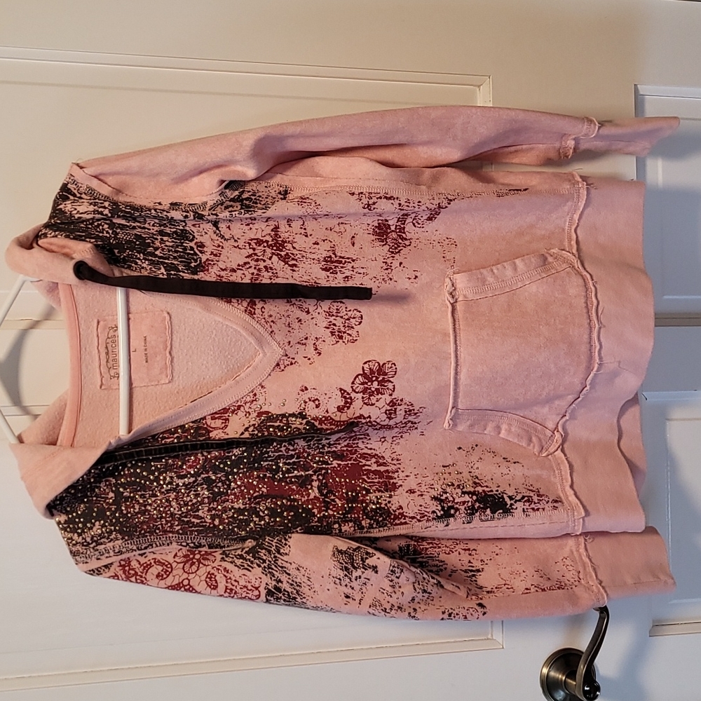 Womens fitted hooded sweatshirt